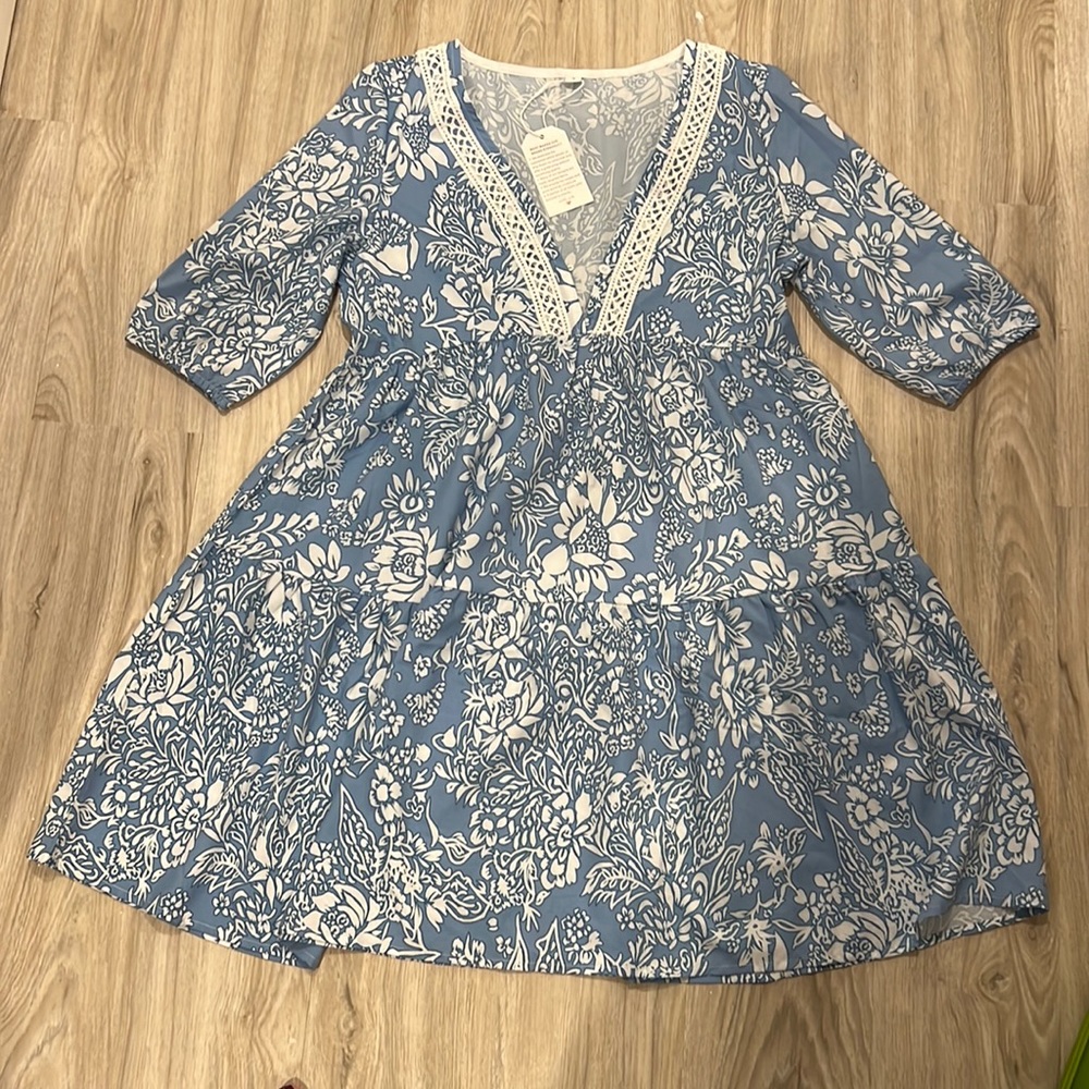 Blue and white spring/summer dress, size small